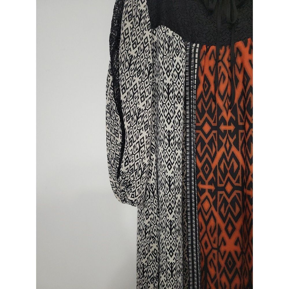 Gabby Skye Women's‎ Tunic Size 10 Medium Geometric Lace - Picture 2 of 5